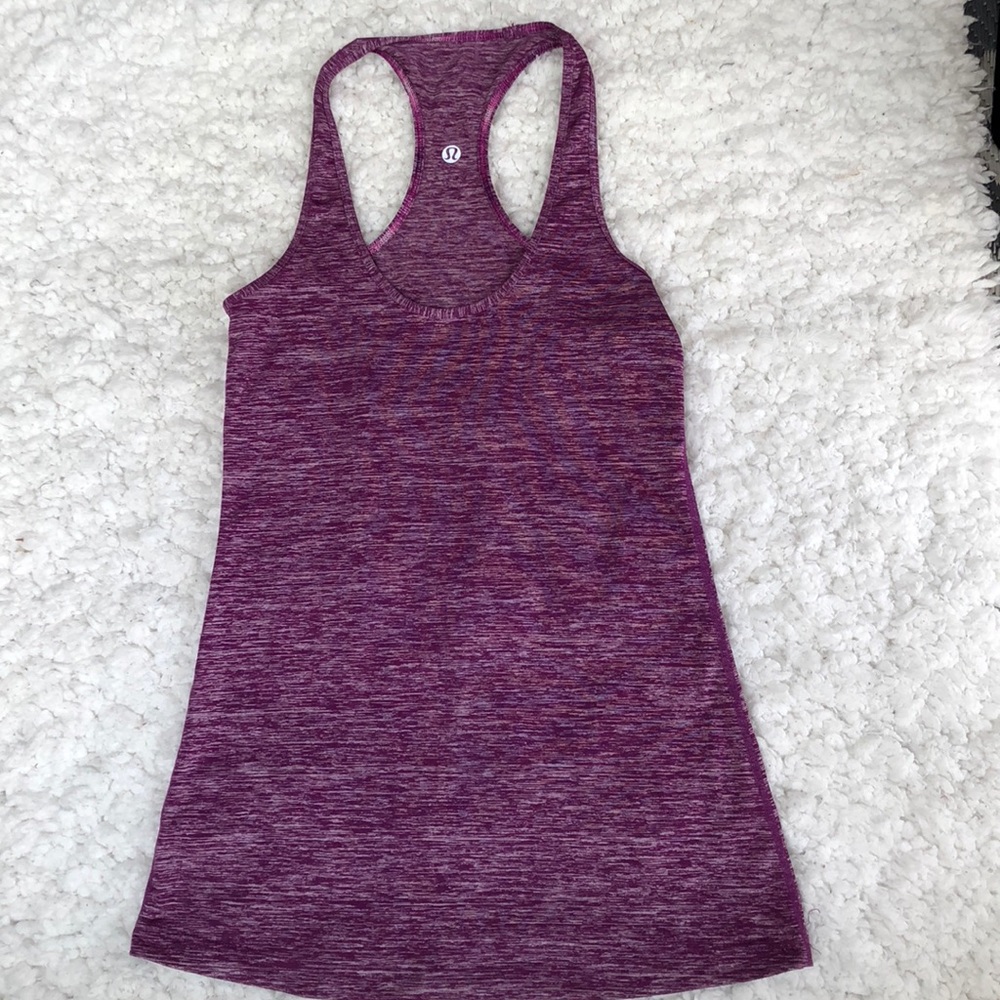 Lululemon shirt size between 2-4